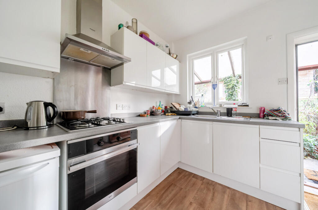 Additional image 7 of Wells Road, Glastonbury, BA6