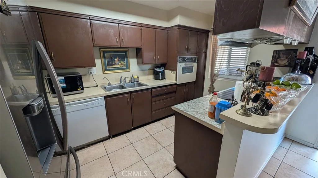 Additional image 22 of 17956 Irvine Blvd, Tustin, CA 92780