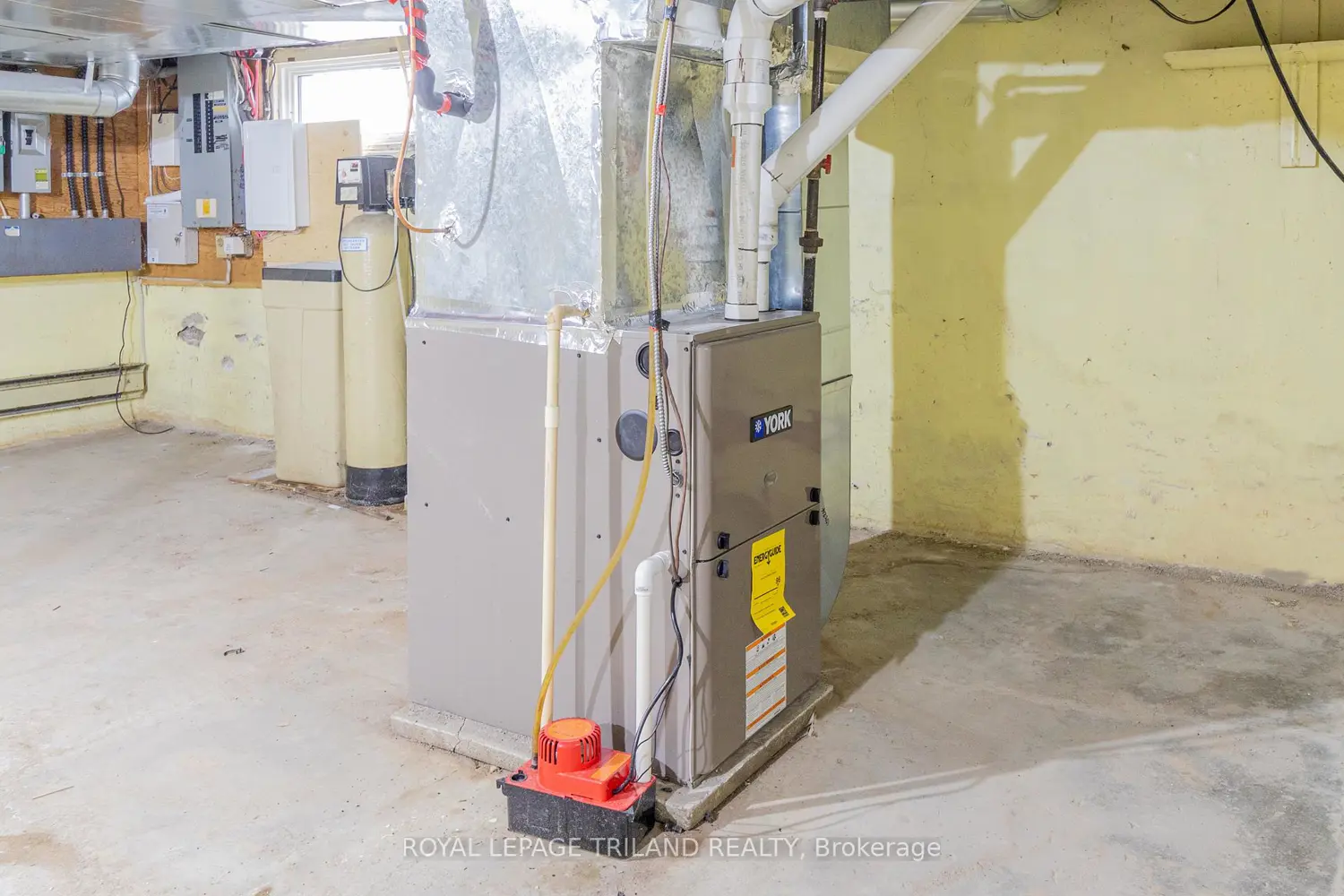 Additional image 18 of 11 Goshen Street