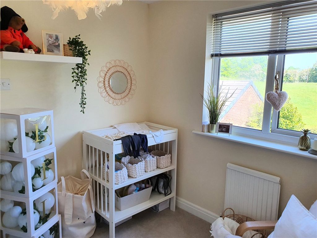 Additional image 6 of 4 bed detached house to rentKings Mead, Ripon, North Yorkshire HG4