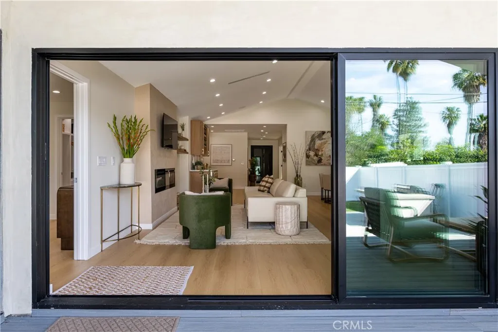 Additional image 102 of 17469 Bullock Street, Encino, CA 91316