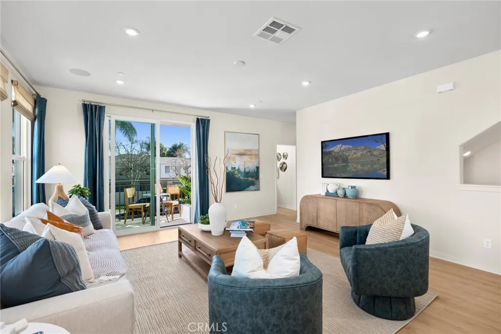 Additional image 38 of 445 S Eleanor Street, Pomona, CA 91766