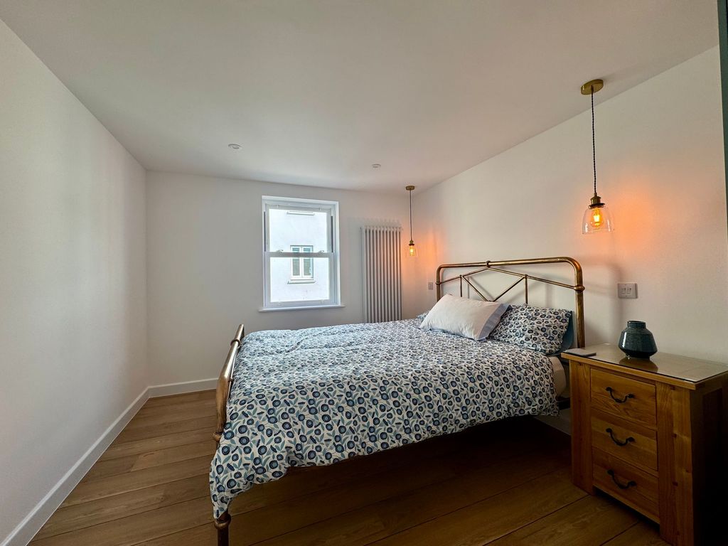 Additional image 9 of 1 bed flat to rentLe Mont Cochon, St. Helier JE2