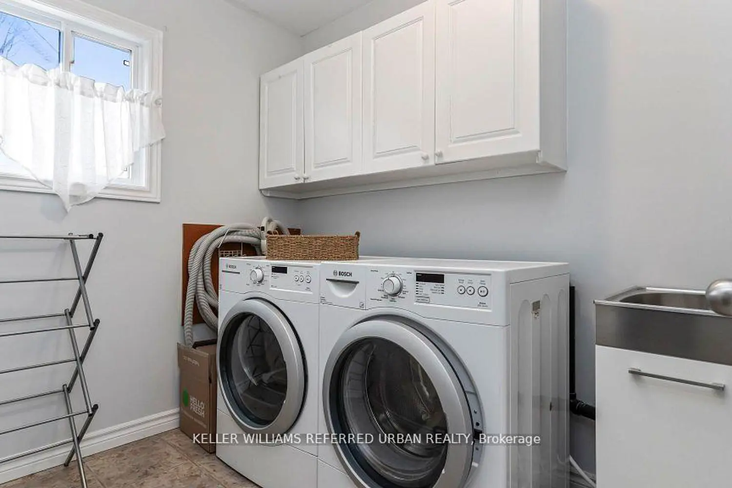 Additional image 8 of 847 Garibaldi Avenue