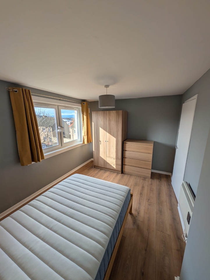 Additional image 9 of 2 Bed Flat, Bailie Terrace, EH15, N1 7GU