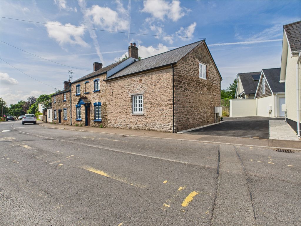 2 bed cottage to rentRaglan NP15