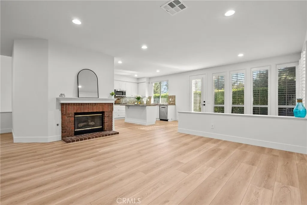 Additional image 12 of 27605 Harwick Pl, Valencia, CA 91354