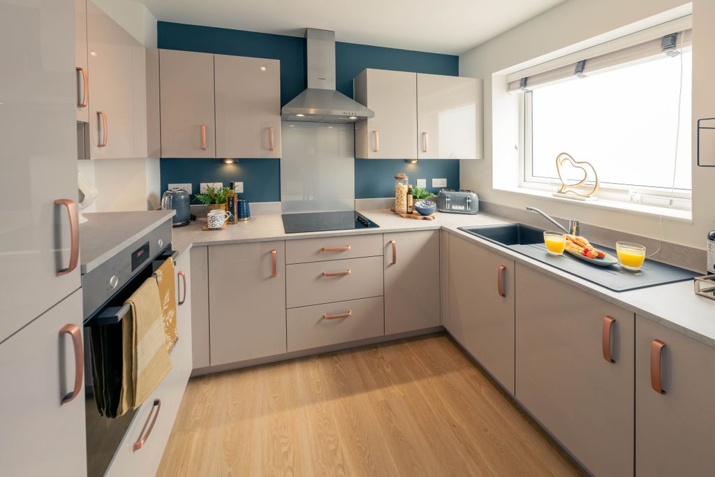 Additional image 2 of 2 bed flat to rentConnaught Close, Shirley, Solihull B90