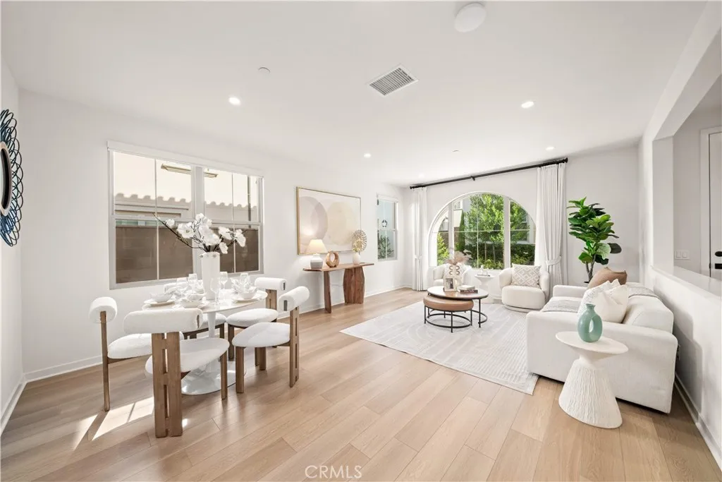 Additional image 4 of 136 Newburry, Irvine, CA 92618