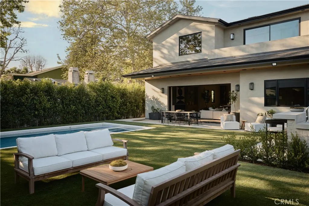 Additional image 93 of 13024 Bloomfield Street, Studio City, CA 91604