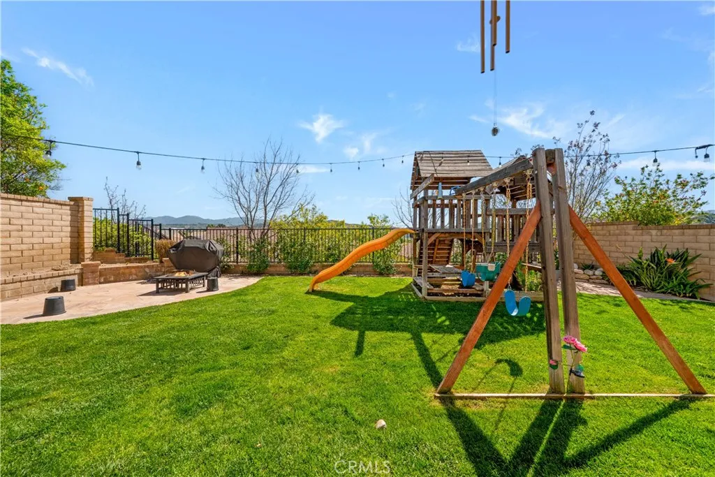 Additional image 37 of 22588 Lamplight Pl, Saugus, CA 91350