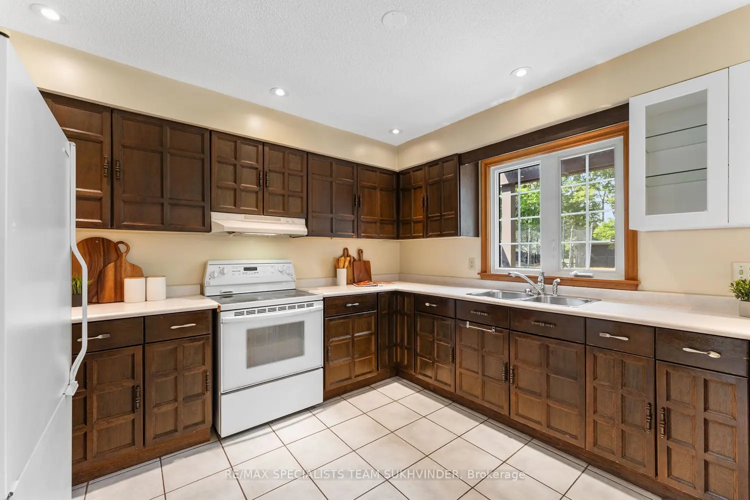 Additional image 5 of 445 Warren Road