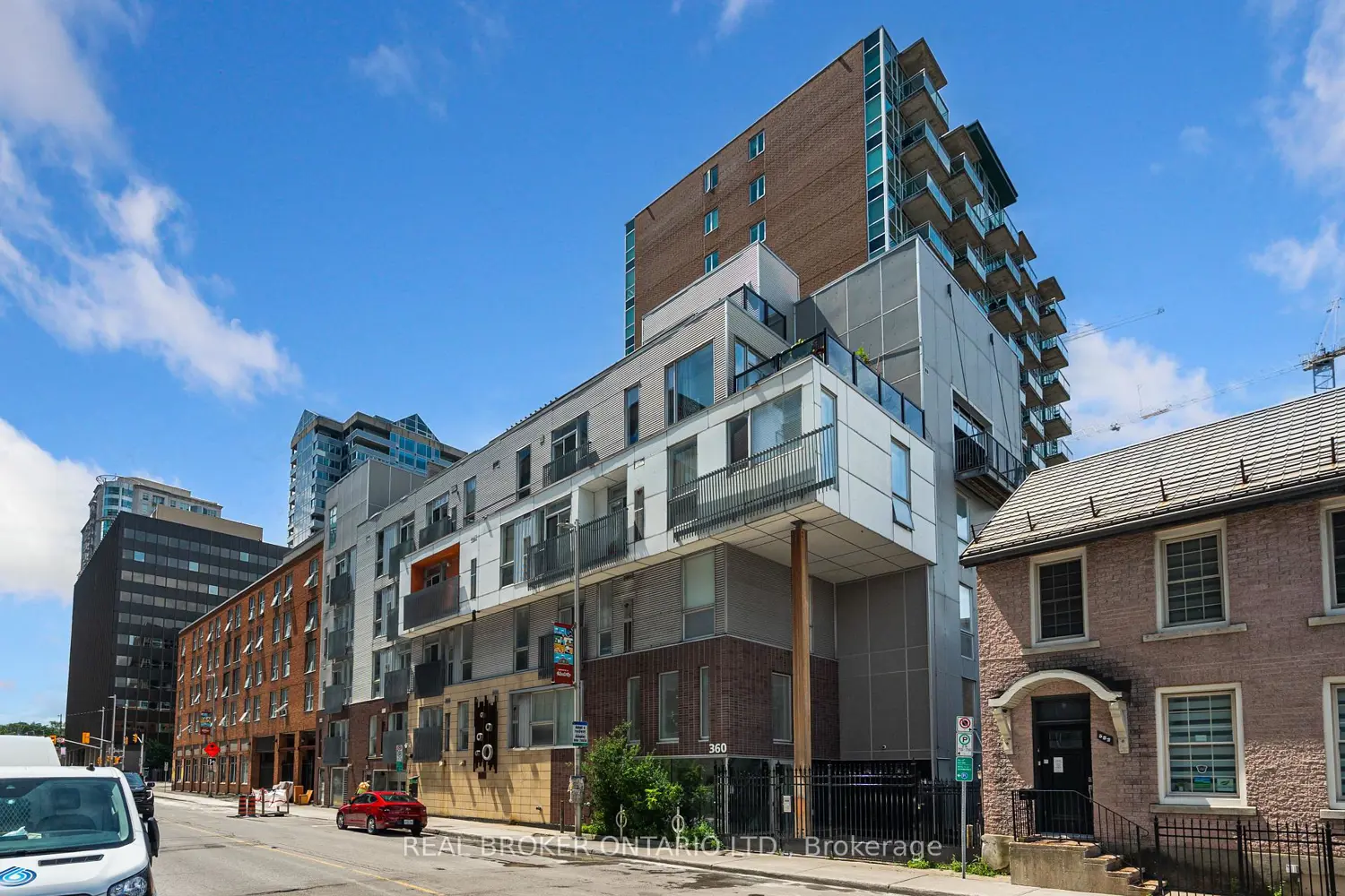 360 Cumberland Street 102