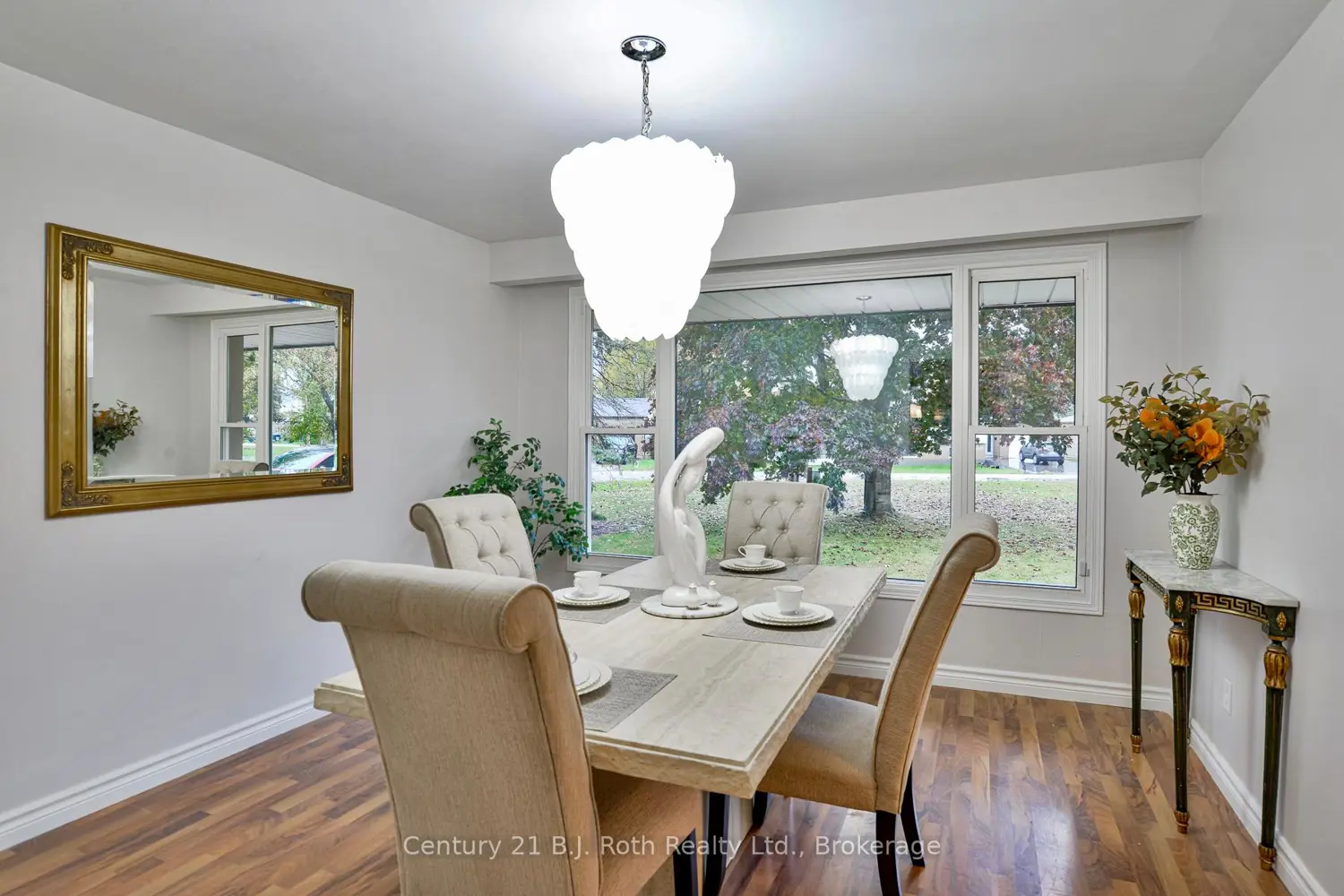 Additional image 2 of 456 Mooney Crescent