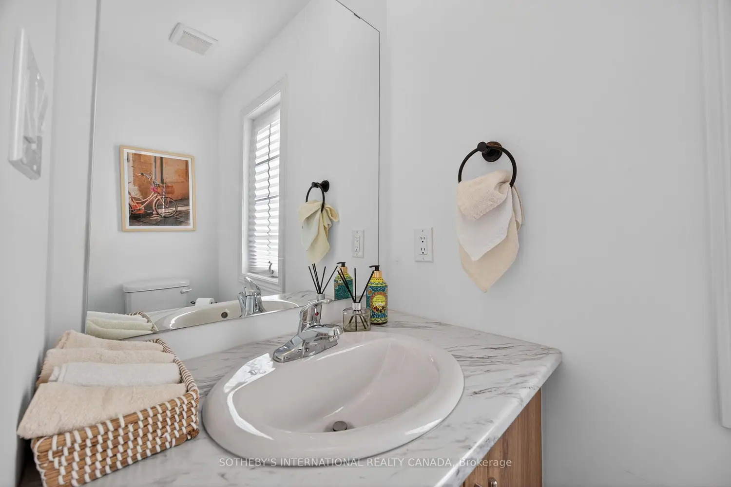 Additional image 16 of 65 Harvest Crescent