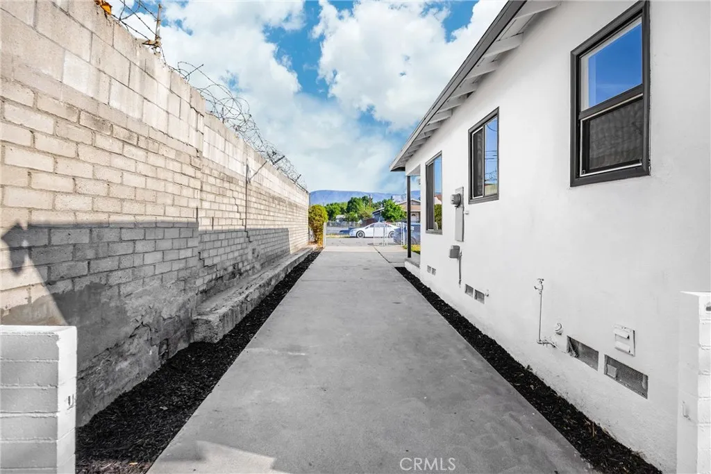 Additional image 30 of 1287 W 8th St, San Bernardino, CA 92411