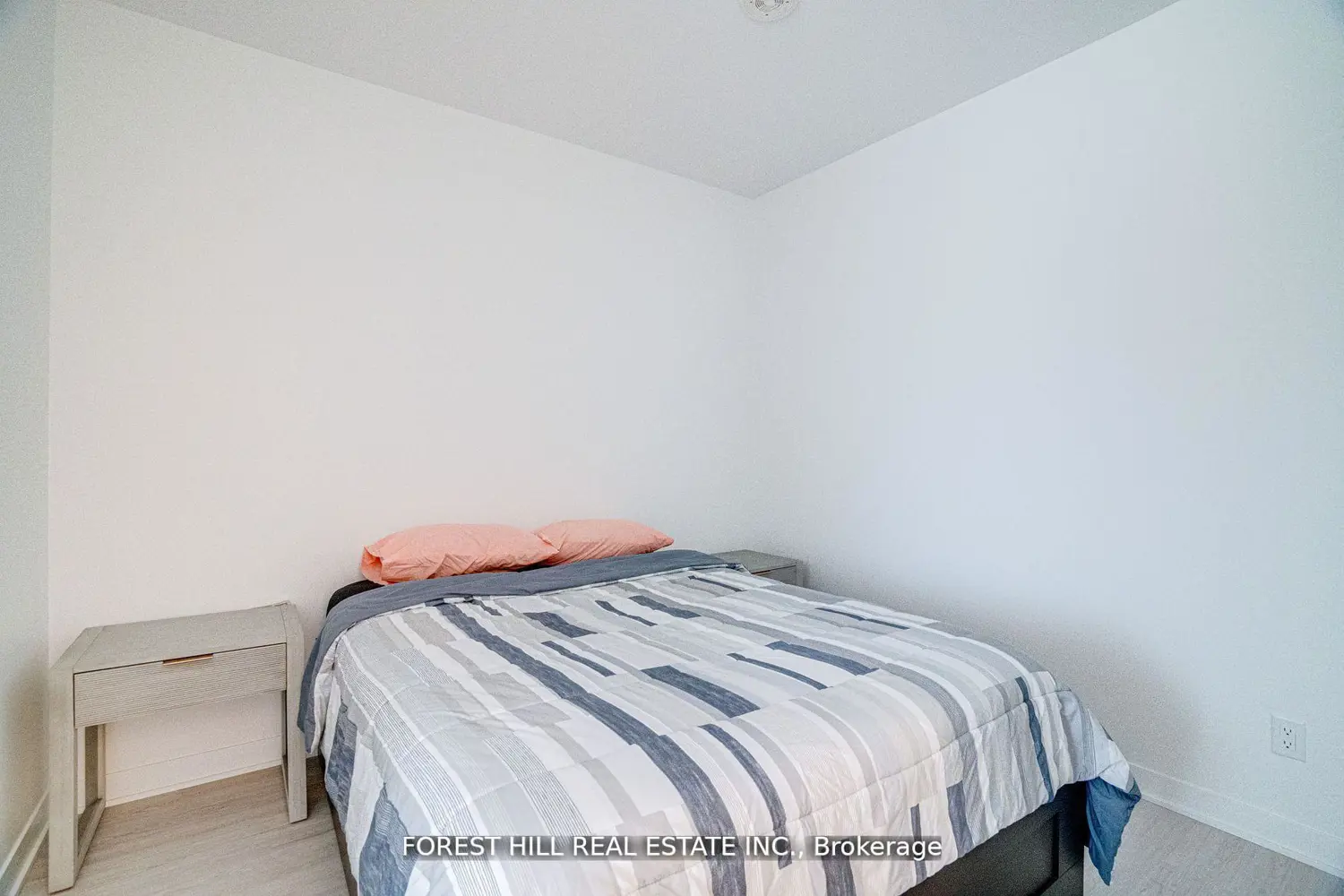 Additional image 4 of 185 Alberta Avenue 209