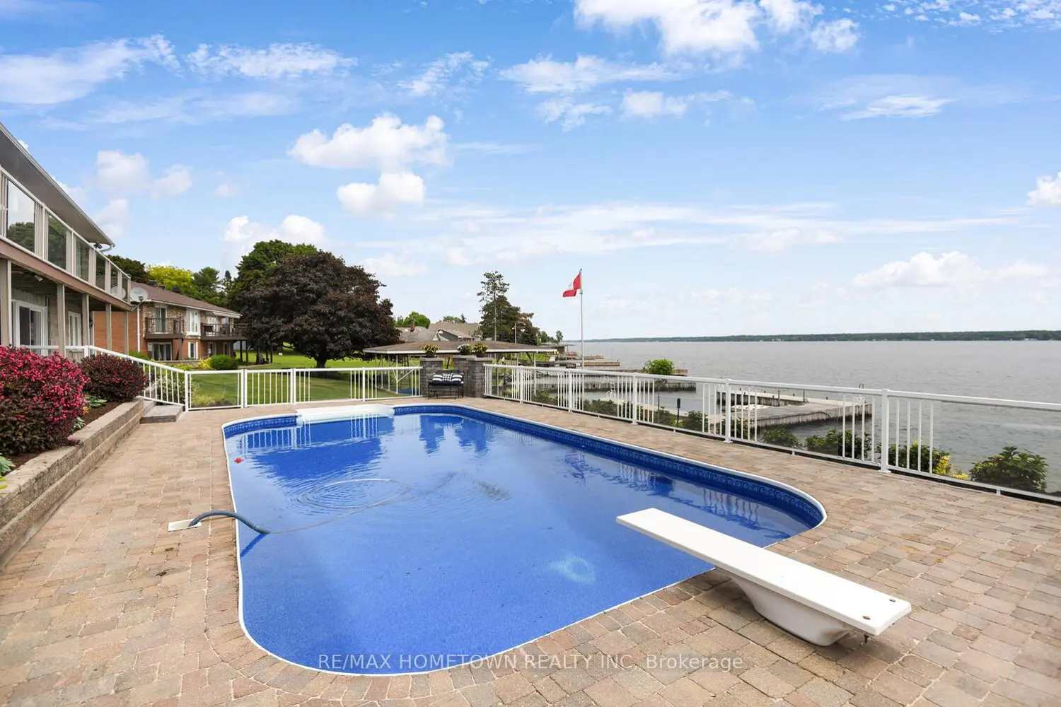 Additional image 15 of 1111 Burnside Drive