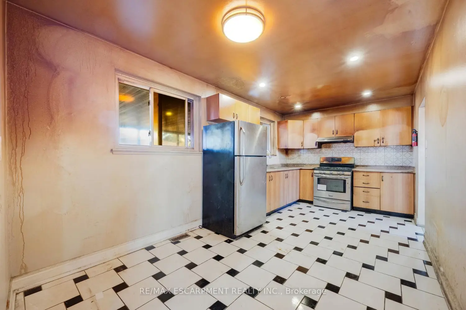 Additional image 2 of 7270 Topping Road