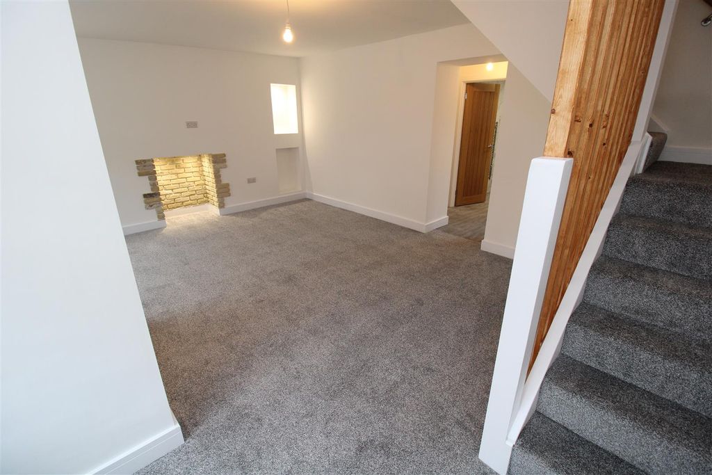 Additional image 13 of 2 bed property to rentPoplar Street, Troedyrhiw, Merthyr Tydfil CF48