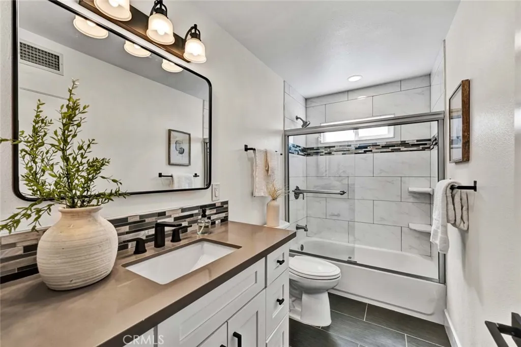 Additional image 15 of 2710 E Adams Avenue, Orange, CA 92867