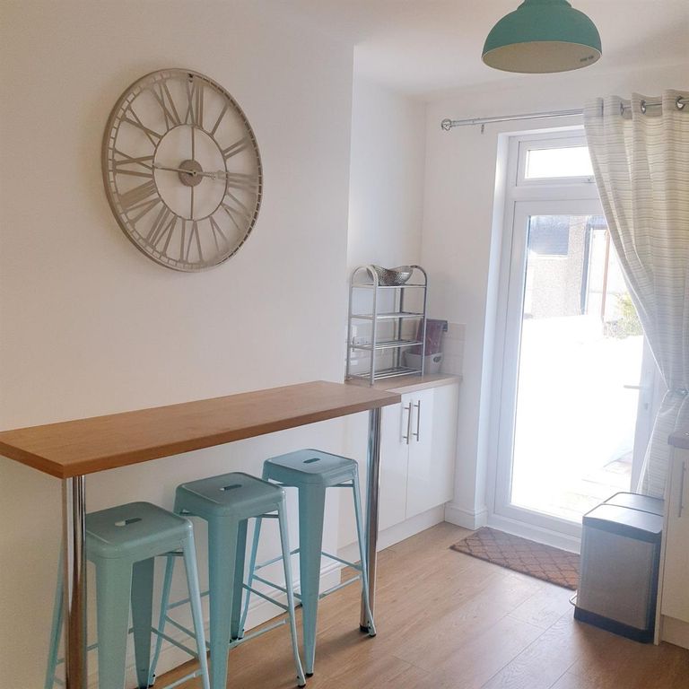 Additional image 7 of 2 bed semi-detached house to rentFairfax Terrace, Plymouth PL2