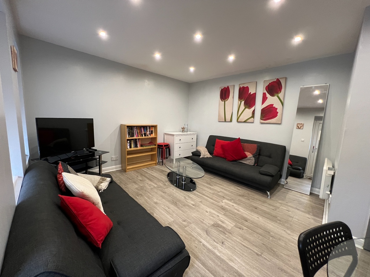 Additional image 2 of 2 Bed Flat, Dorset Street, G3, N1 7GU