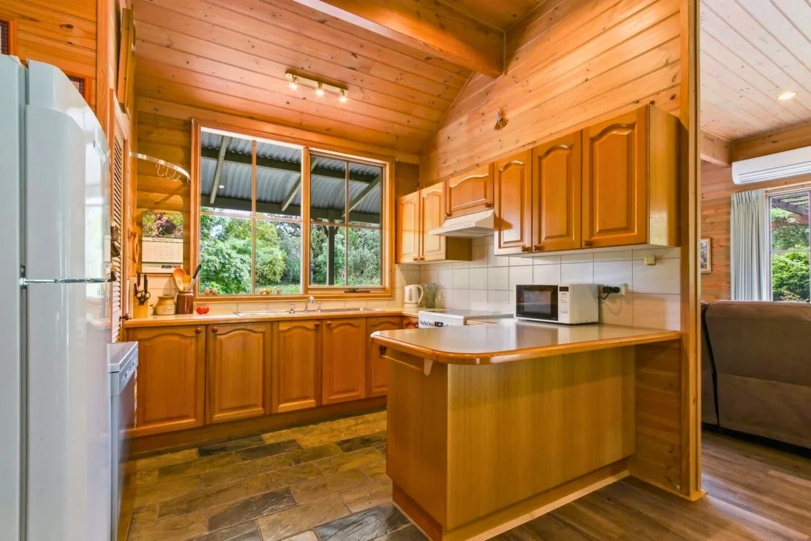 Additional image 6 of 1 Kingscote Drive, Metung VIC 3904