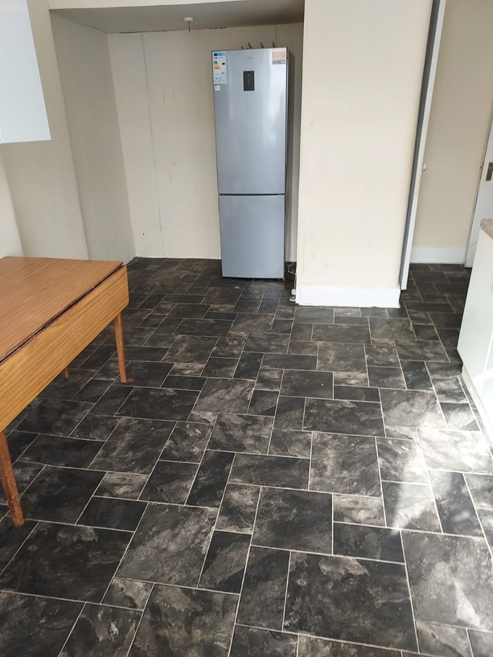 Additional image 10 of 3 Bed Flat, Barrington Drive, G4, N1 7GU