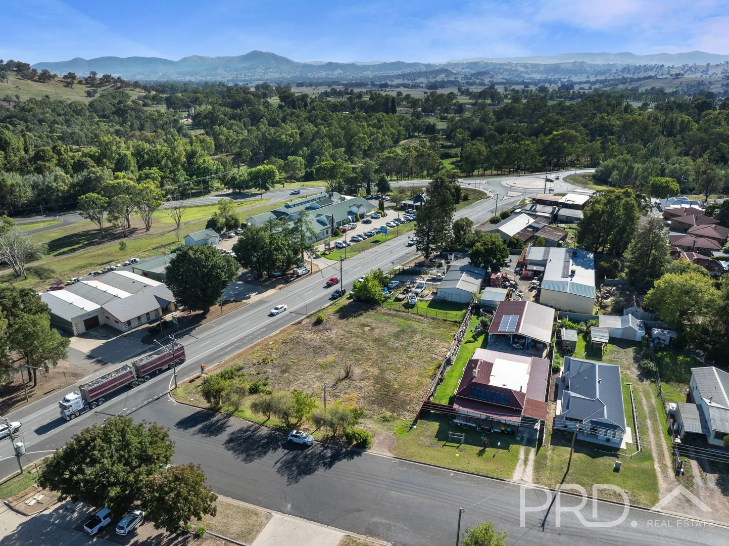 Additional image 7 of 38-40 Adelong Road, Tumut NSW 2720