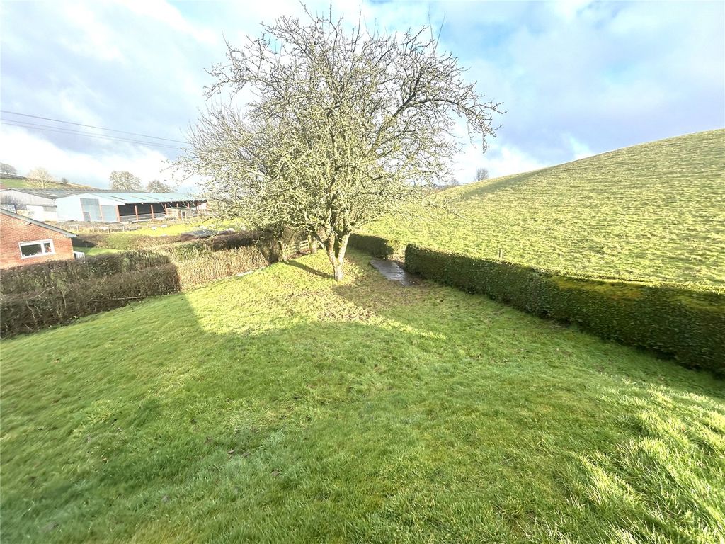 Additional image 14 of 3 bed bungalow to rentDunromin, Dolfor, Newtown, Powys SY16