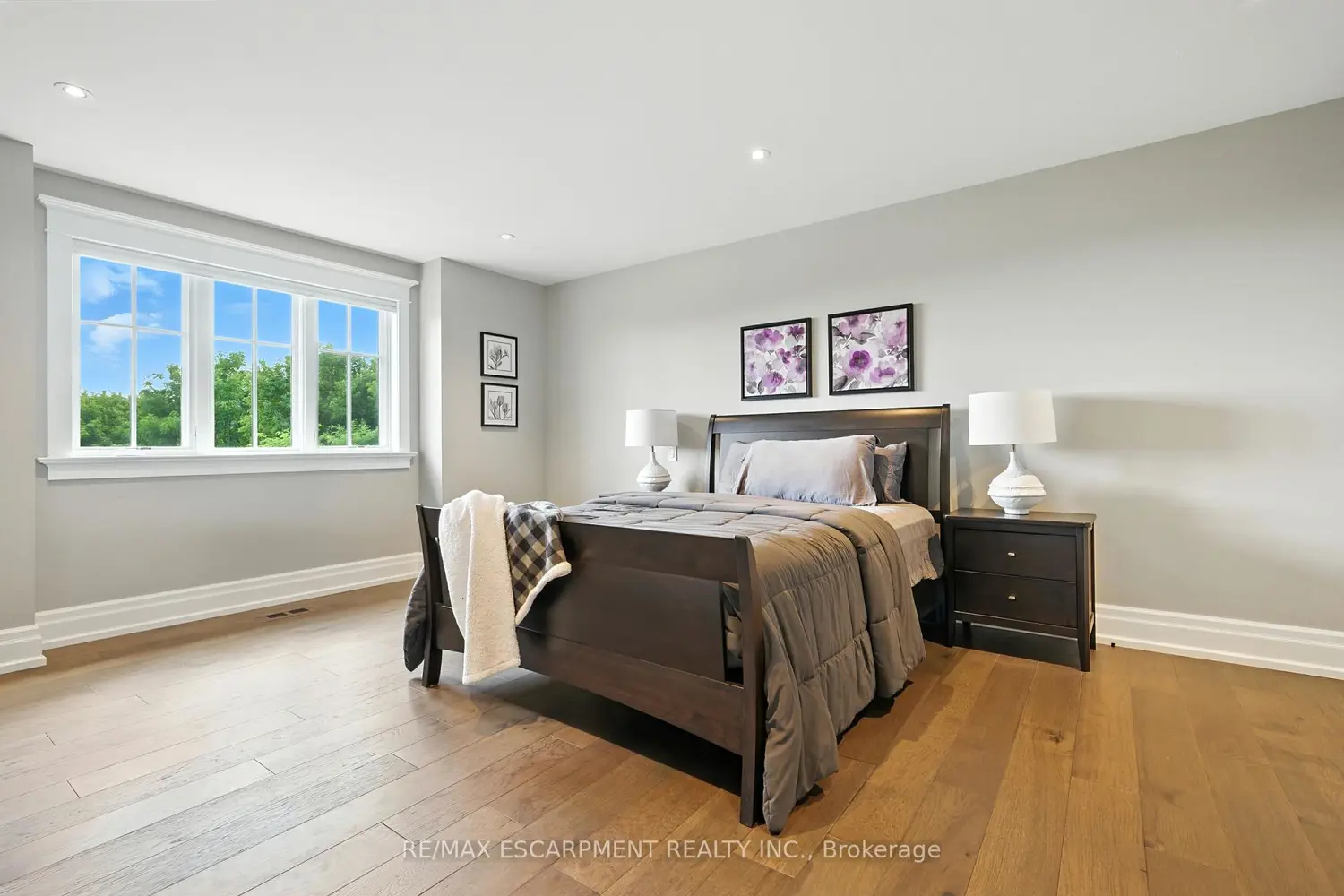 Additional image 3 of 597 Old York Road