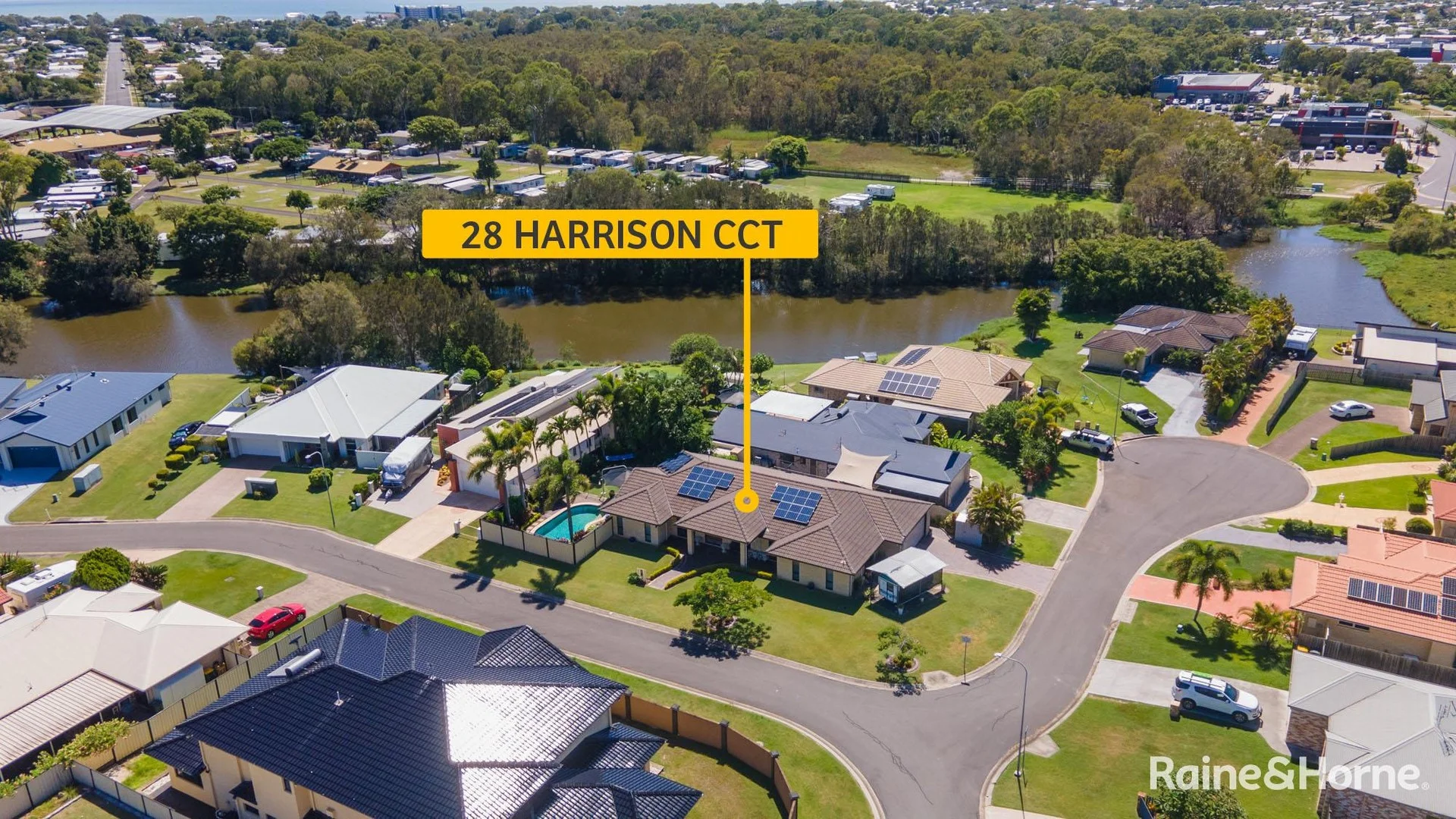 28 Harrison Circuit, Urangan QLD 4655