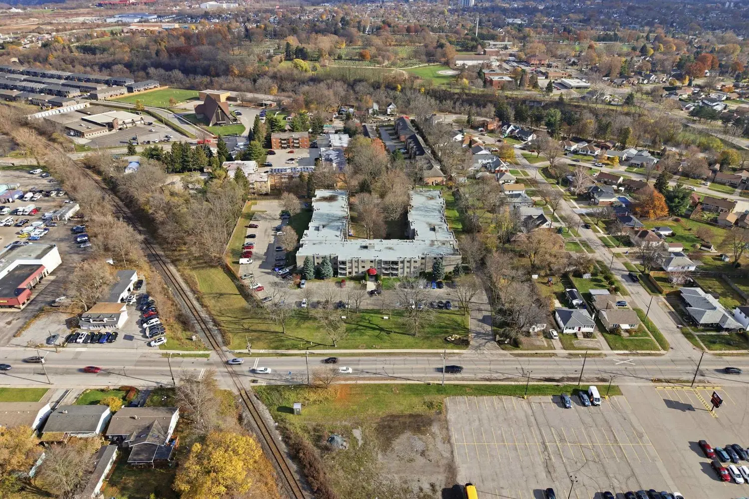 Additional image 8 of 4658 Drummond Road 230