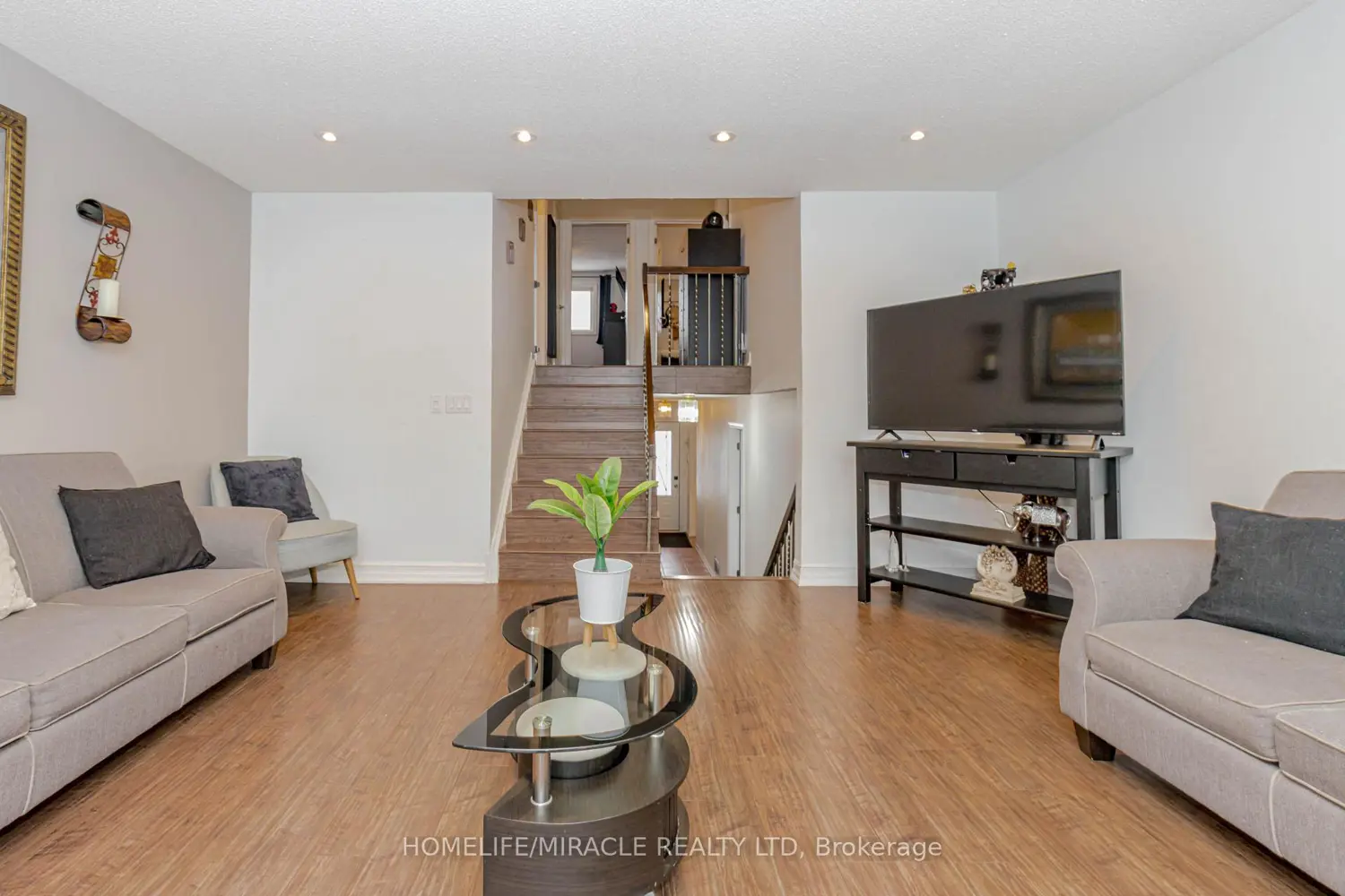 Additional image 10 of 32 Langston Drive