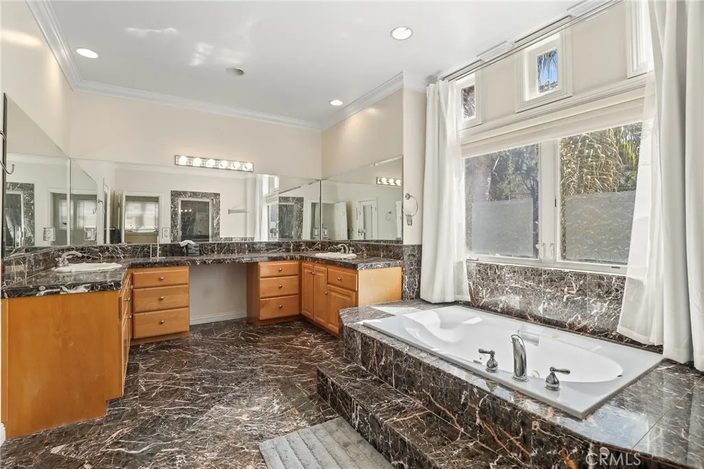 Additional image 98 of 14659 Valley Vista Blvd, Sherman Oaks, CA 91403