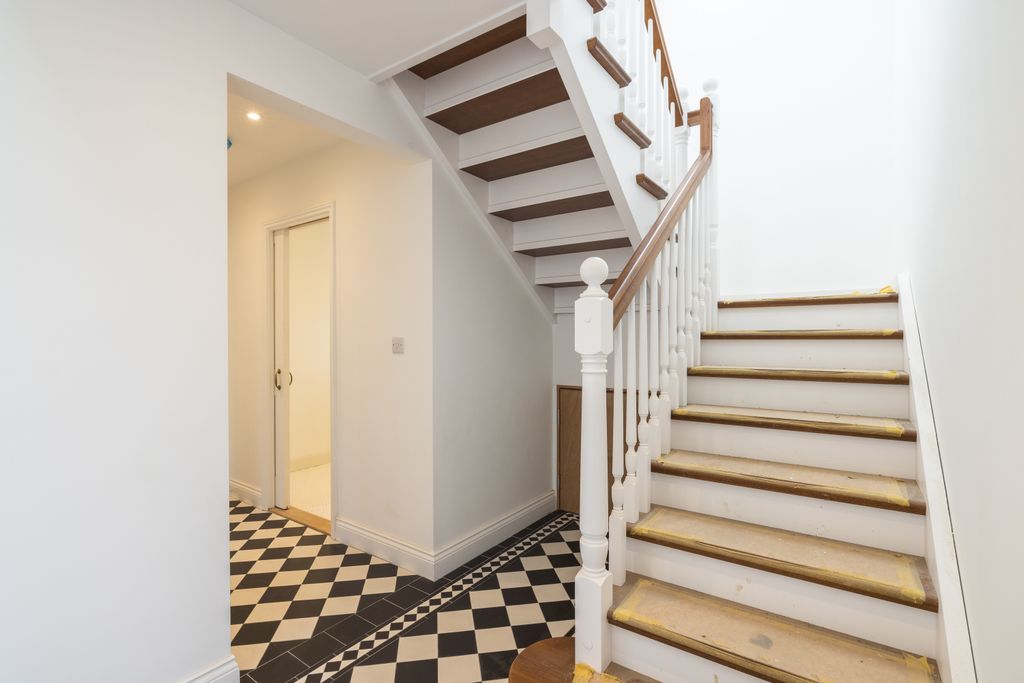 Additional image 11 of 3 bed semi-detached house to rentLa Rue De Beauvoir, St. Saviour, Jersey JE2