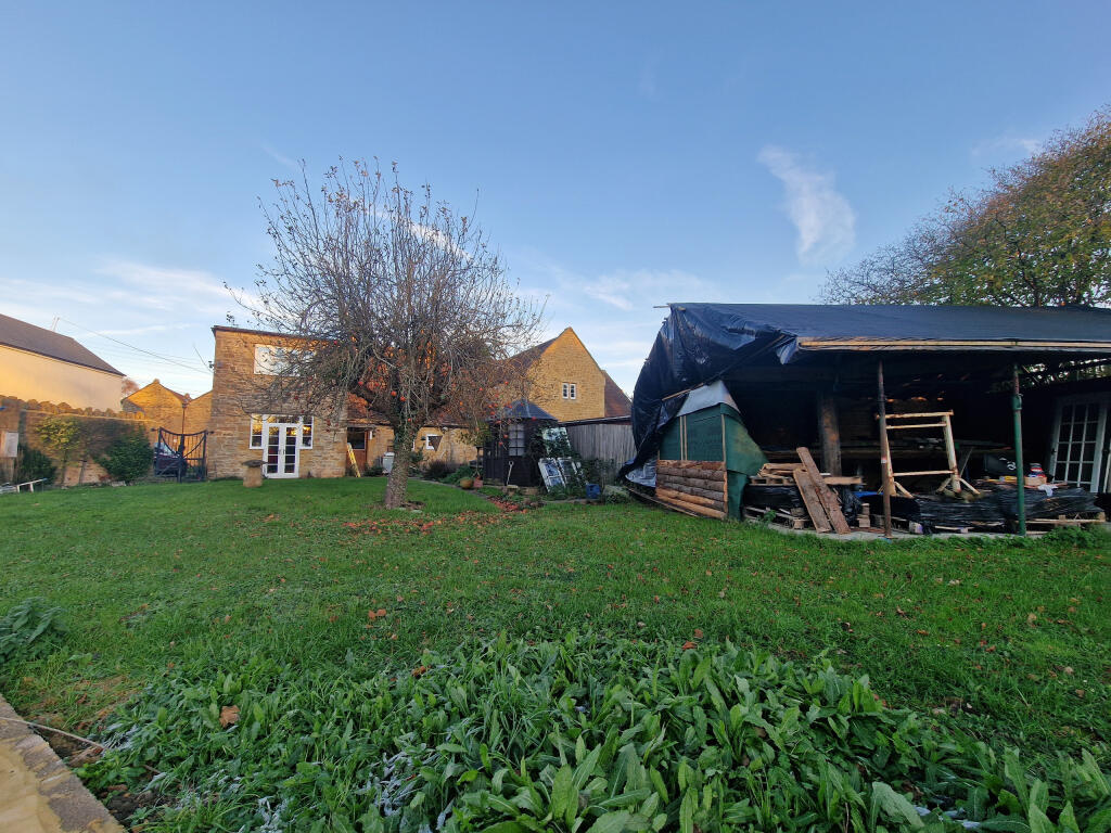 Additional image 4 of Queen Street, Tintinhull, Yeovil, Somerset, BA22 8PG