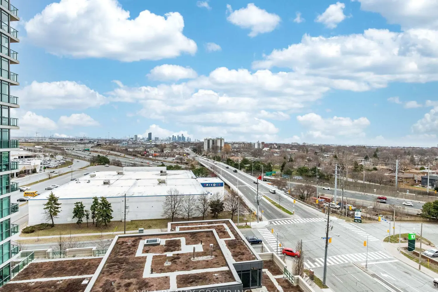 Additional image 16 of 215 Sherway Gardens Road 1001