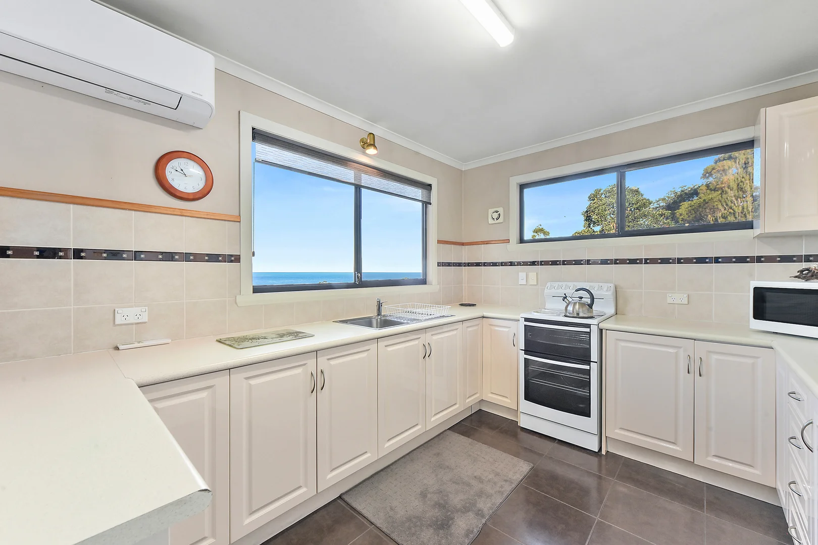 Additional image 9 of 3 Lehner Crescent, Bicheno TAS 7215