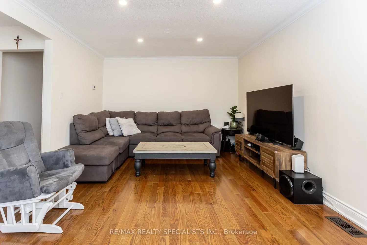 Additional image 4 of 4386 Curia Crescent