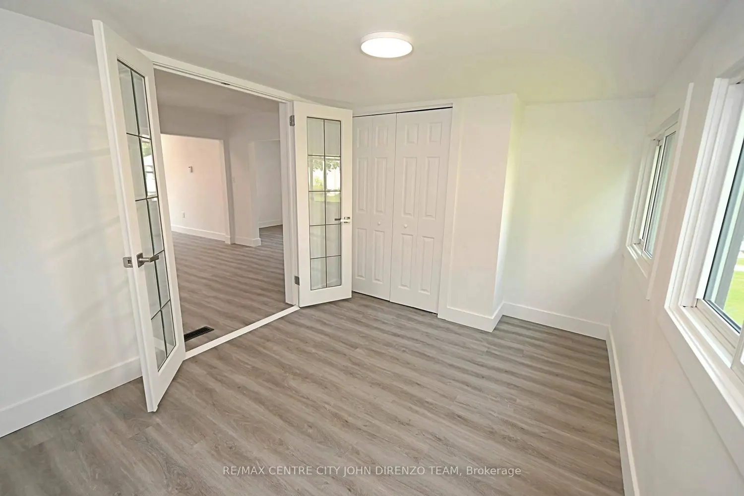 Additional image 4 of 52 Woodworth Avenue