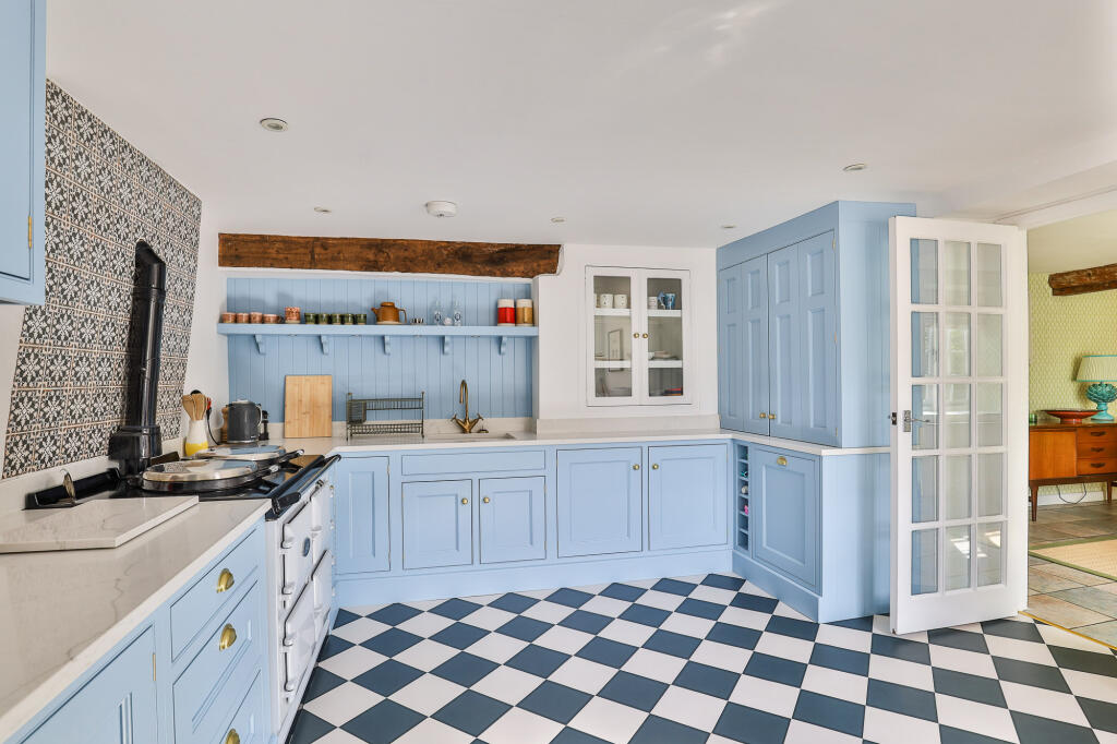 Additional image 4 of Bove Town, Glastonbury, Somerset