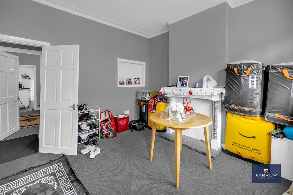Additional image 2 of 3 bed terraced house to rentRipon Street, Grimsby DN31
