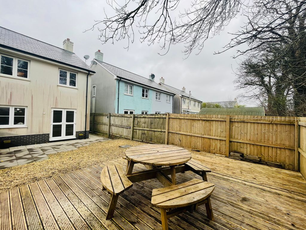 Additional image 9 of 3 bed property to rentRosemary Close, Haverfordwest SA62