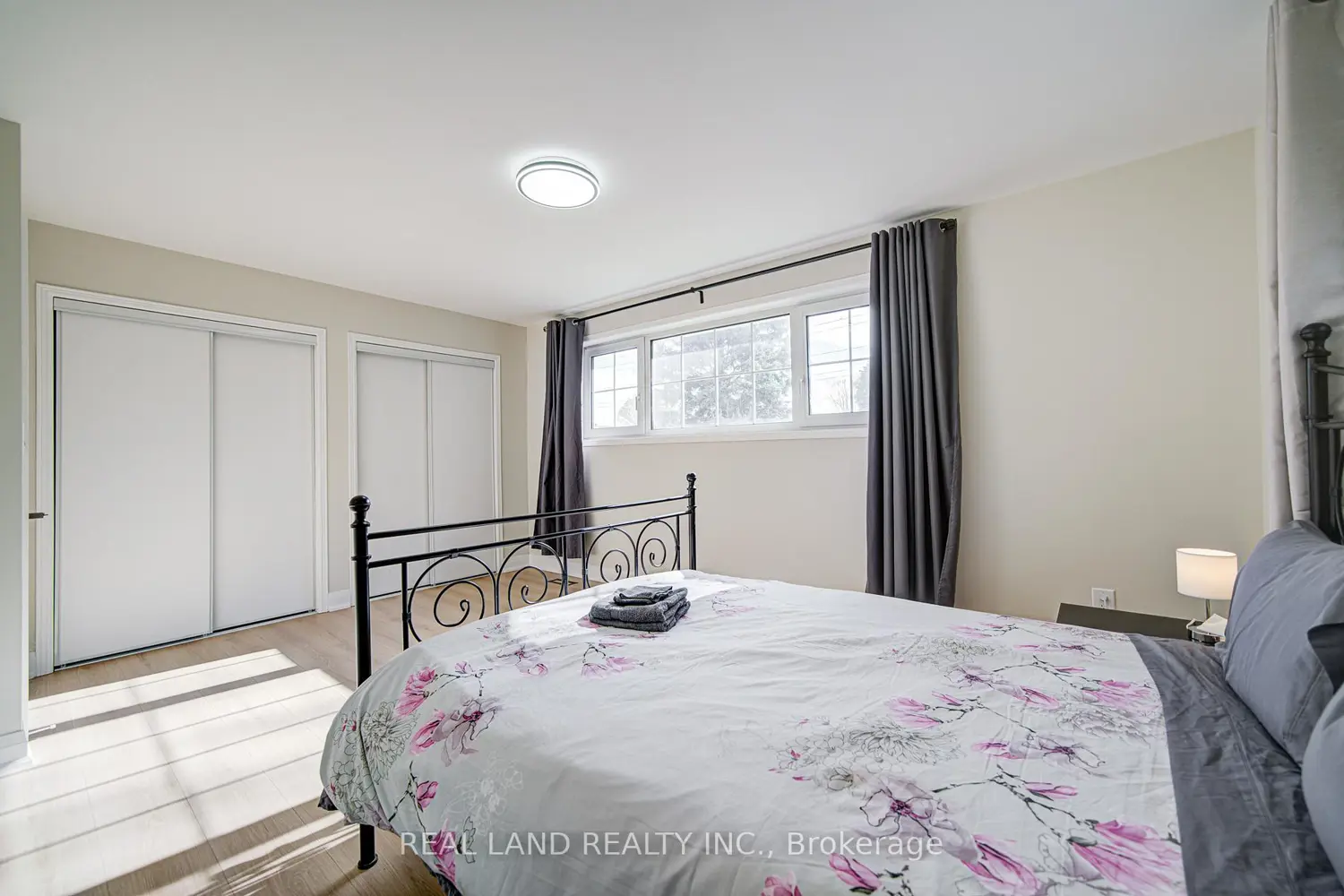 Additional image 11 of 4762 14Th Avenue