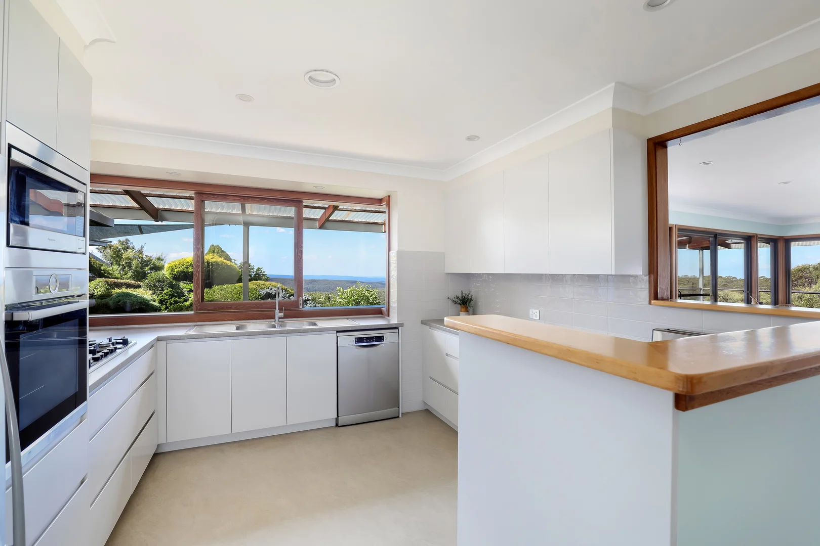 Additional image 3 of 23 Farnham Avenue, Wentworth Falls NSW 2782