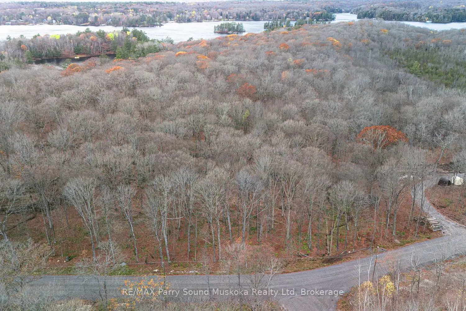 Additional image 3 of Part 7 Standing People Road