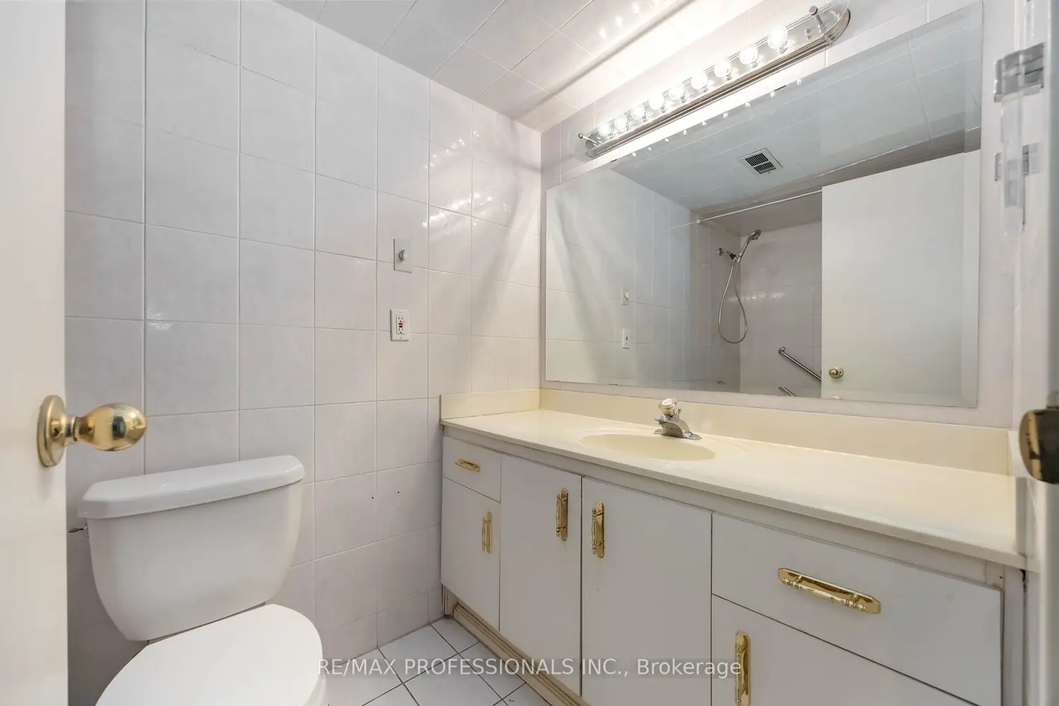 Additional image 8 of 345 Driftwood Avenue 210