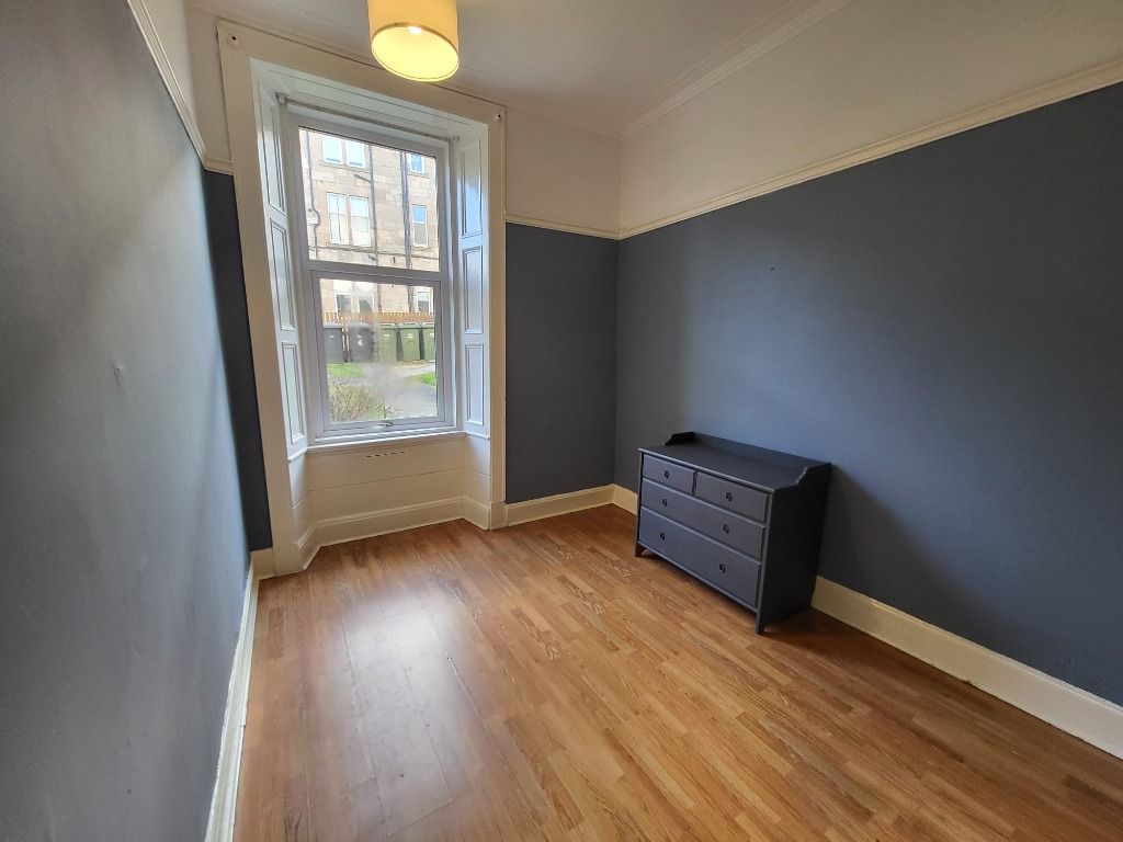 Additional image 9 of 2 bed flat to rentSouth Park Drive, Paisley, Renfrewshire PA2